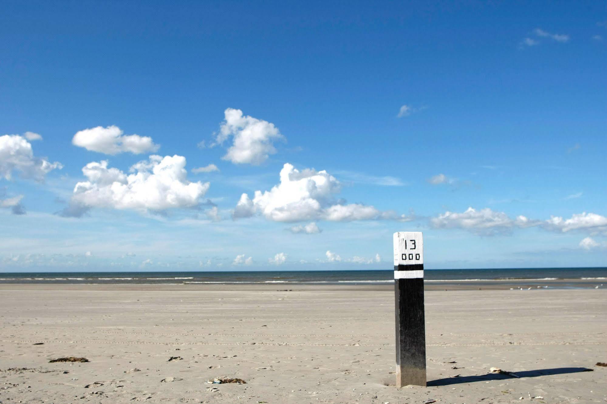 Fletcher Hotel-Restaurant Noordsee-Ameland Нес Экстерьер фото